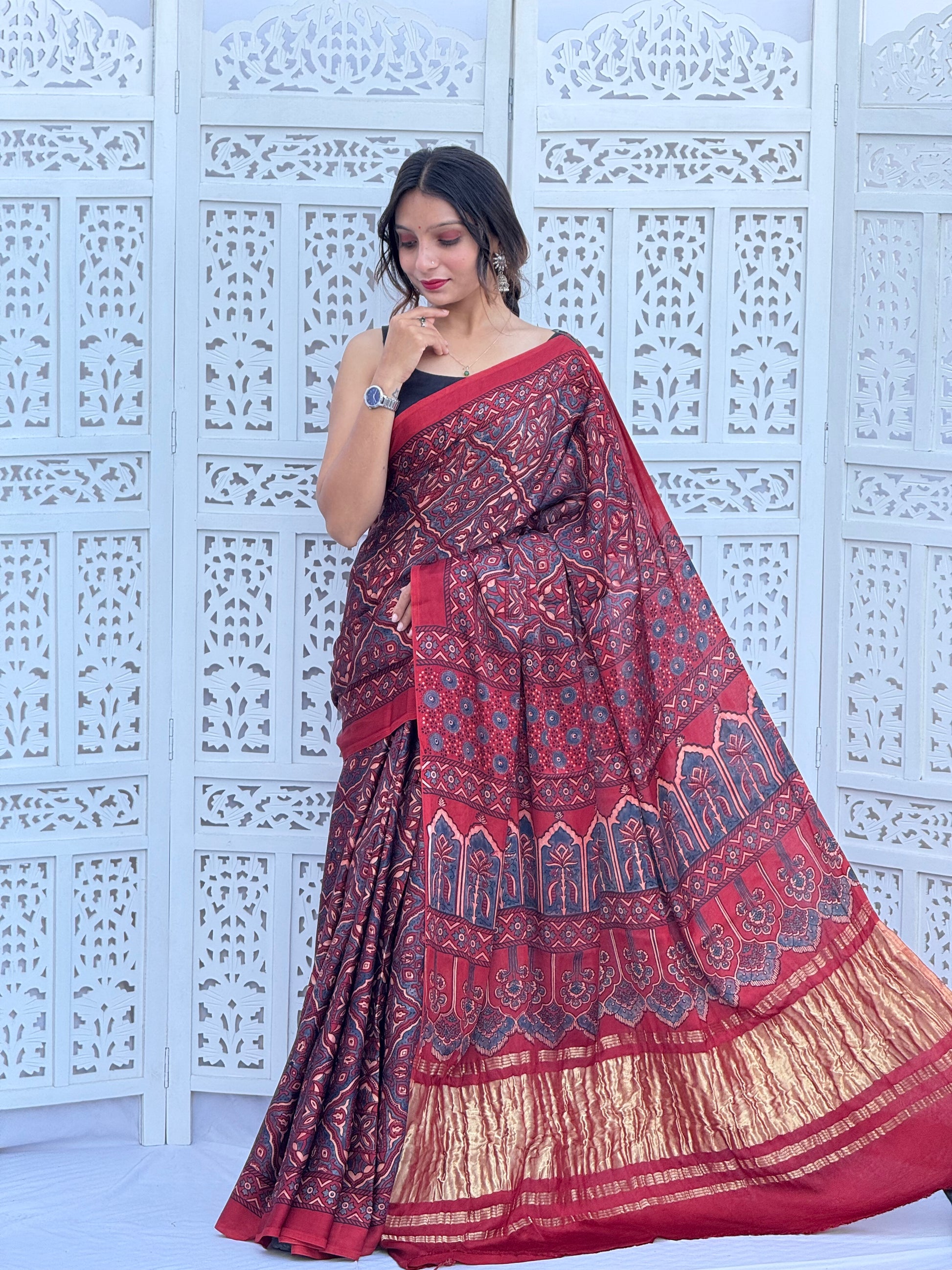 Ajrakh Modal Silk Tissu Pallu Saree