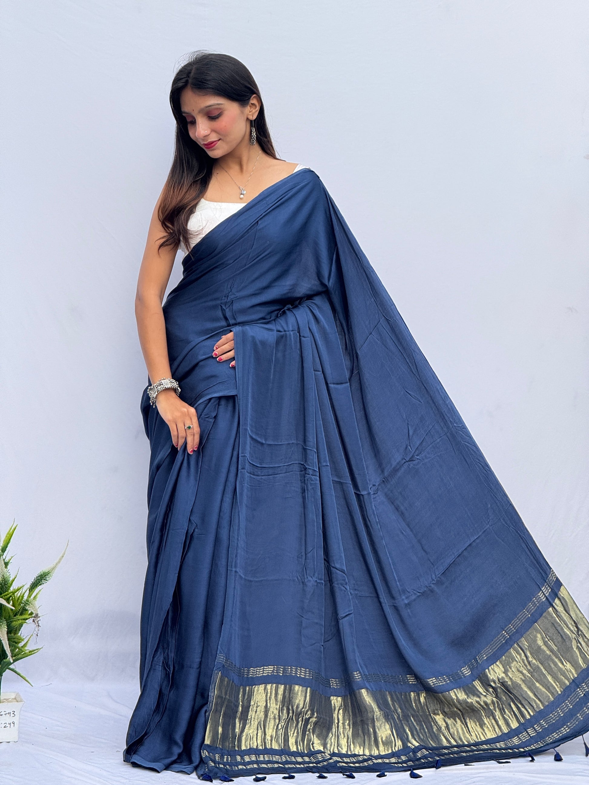 Plain Modal Silk Tissu Pallu Saree - Indigo Blue