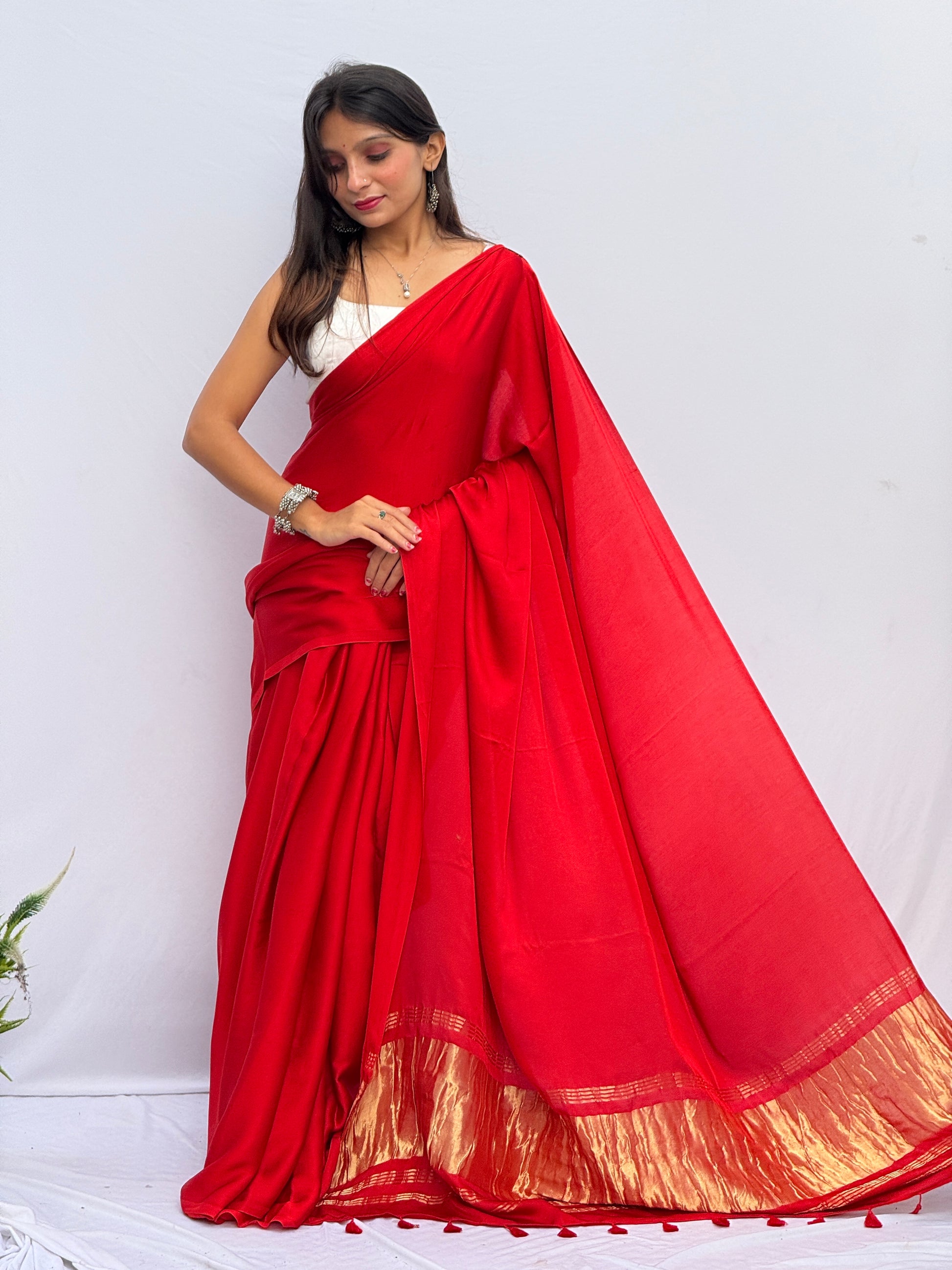 Plain Modal Silk Tissu Pallu Saree - Red