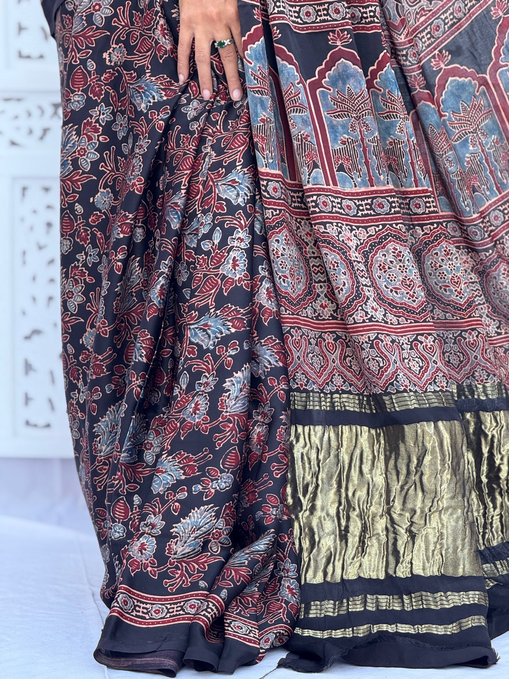 Ajrakh Modal Silk Tissu Pallu Saree