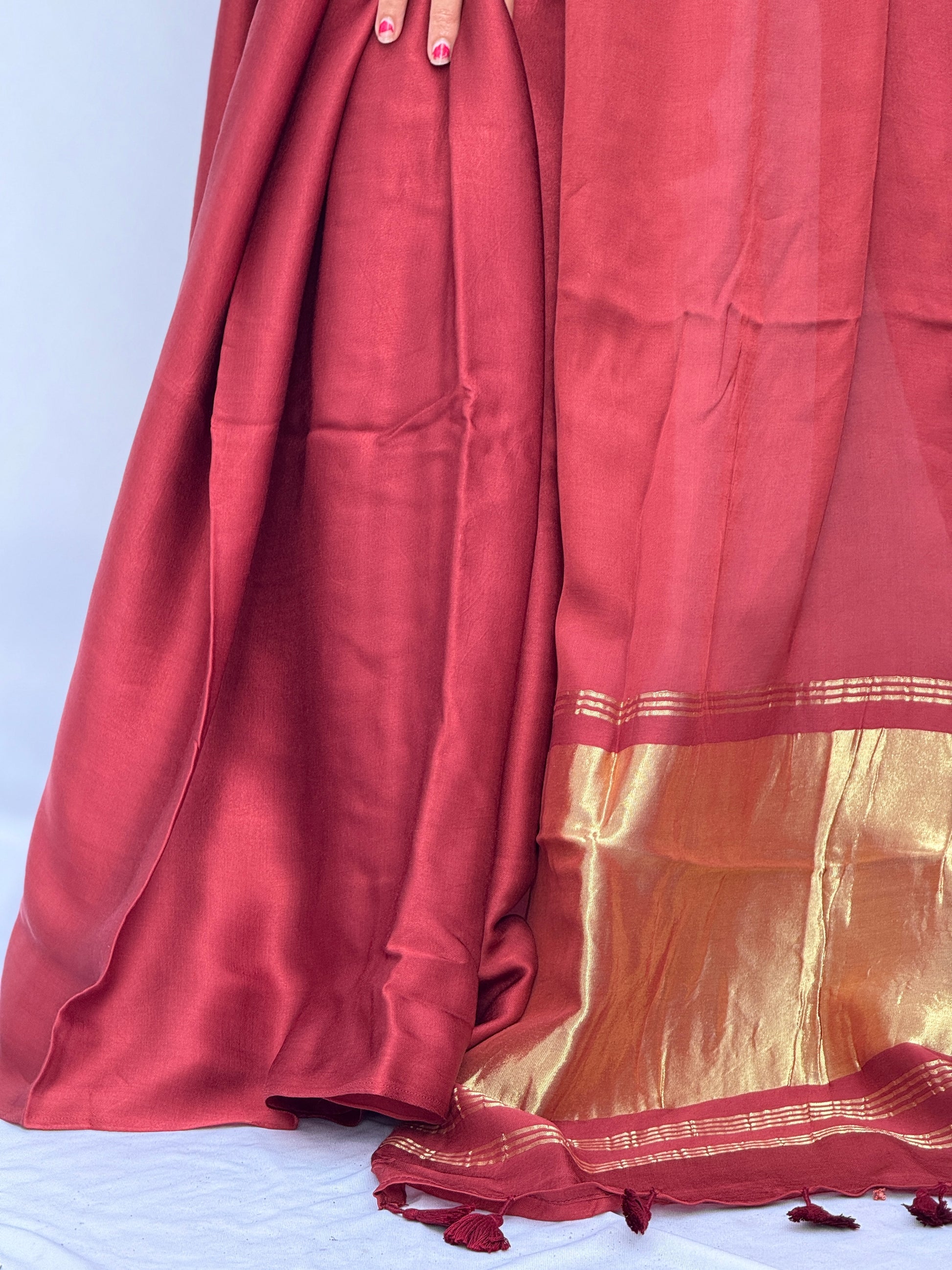 Plain Modal Silk Tissu Pallu Saree - Ladies Maroon